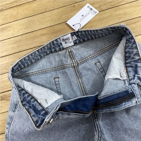 PRINCESS POLLY Denim Shorts Womens 6 Light Blue Fringe Hem Boho Beach Jean NEW - Picture 5 of 16